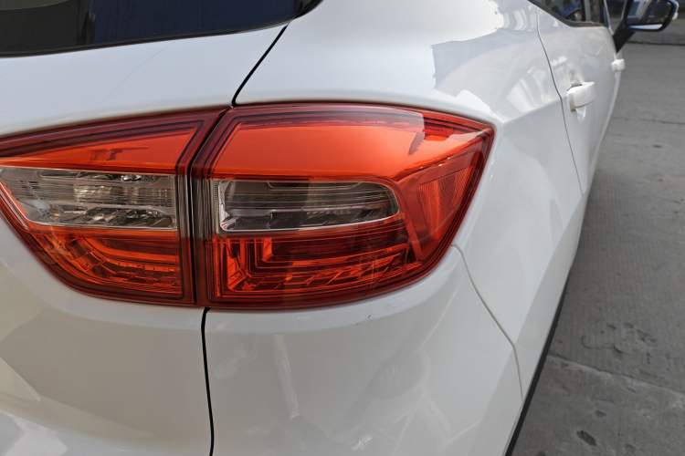 Used Changan CS15 2016 1.5L Manual Fashion Edition