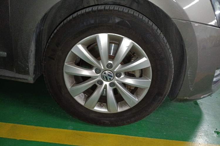 Used Volkswagen Passat 2014 1.8TSI DSG Luxury Edition
