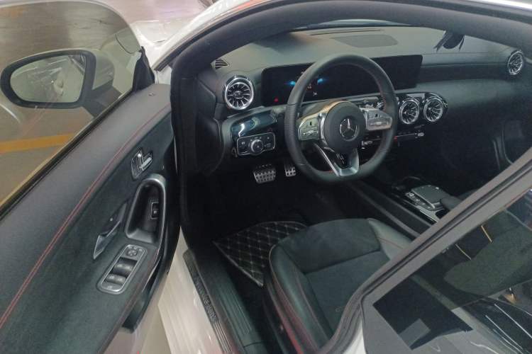 Used Mercedes-Benz CLA 2021 CLA 200
