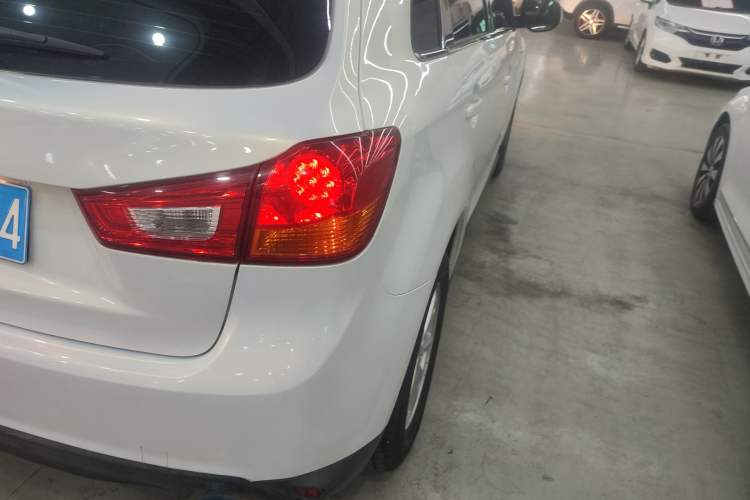 Used Mitsubishi ASX 2013 2.0L CVT Two-Wheel Drive Elite Edition