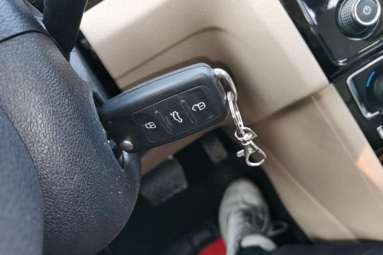 Used Volkswagen Jetta 2013 1.6L Automatic Luxury Model
