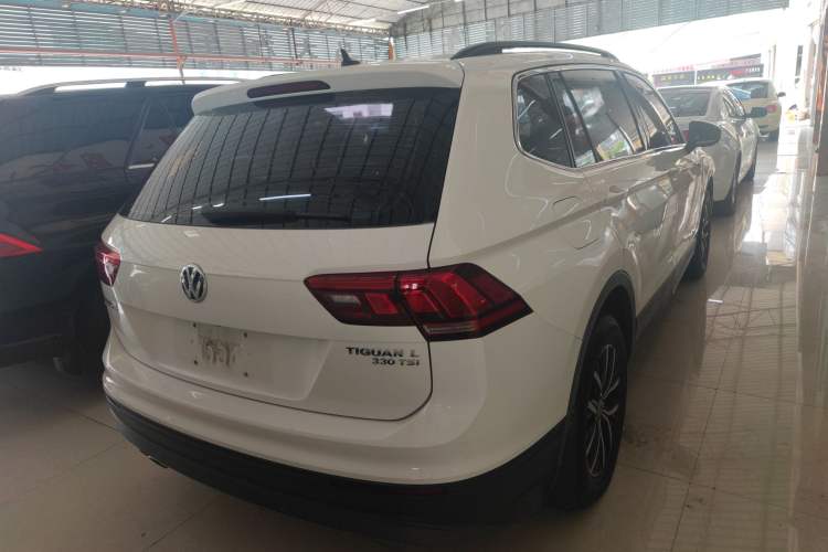 Used Volkswagen Tiguan L 2017 330TSI Automatic Two-Wheel Drive Luxury Edition
