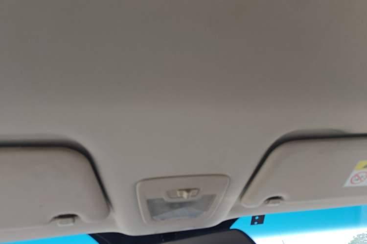 Used Baojun 560 2016 1.8L Manual Elite Version
