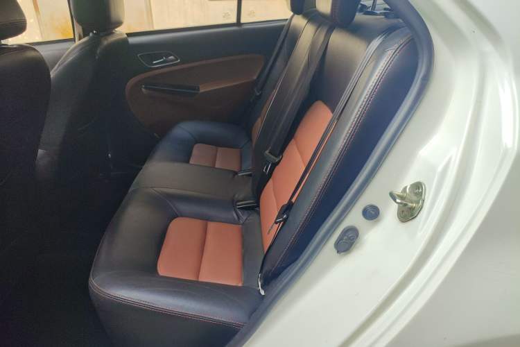 Used Geely Auto Diamond 2016 1.5L Manual Elite Edition
