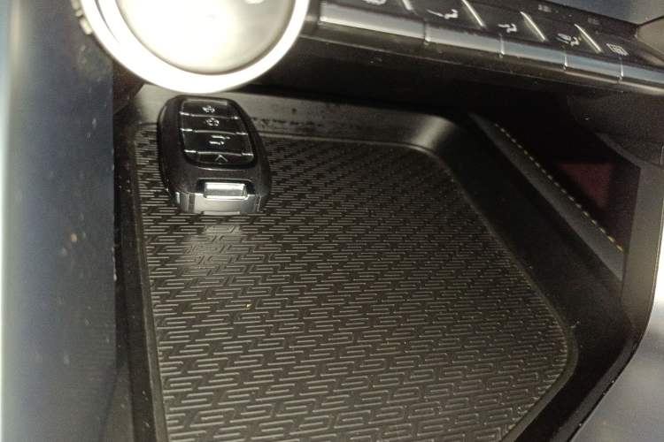 Used Geely Auto Binray 2021 1.4T CVT Asian Games Edition
