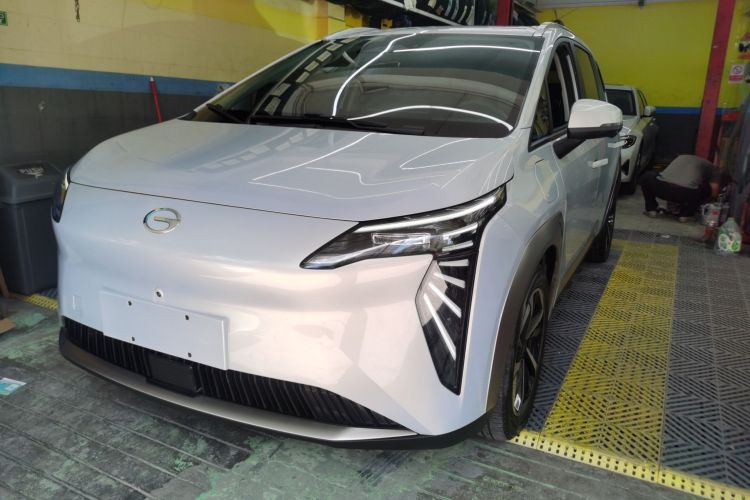 Used AION Y 2023 Younger Star Edition