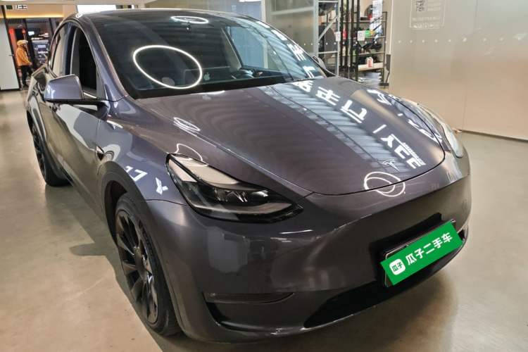 Used Tesla Model Y 2021 Long-Range All-Wheel-Drive Version 3D7