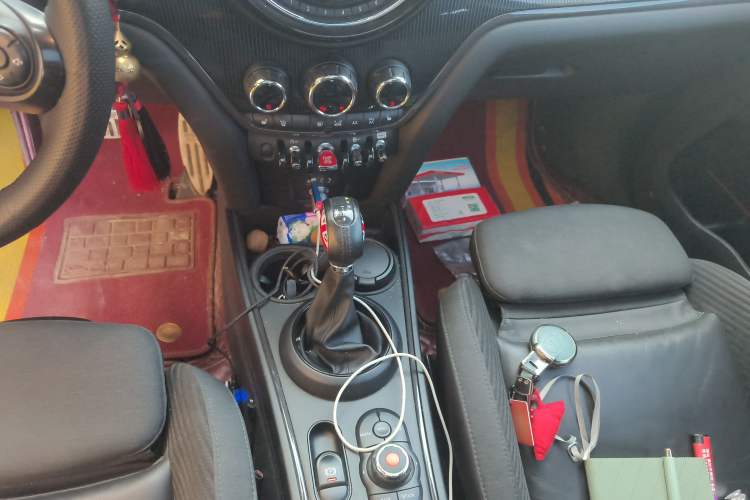 Used  Countryman 2017 1.5T COOPER ALL4 Traveler
