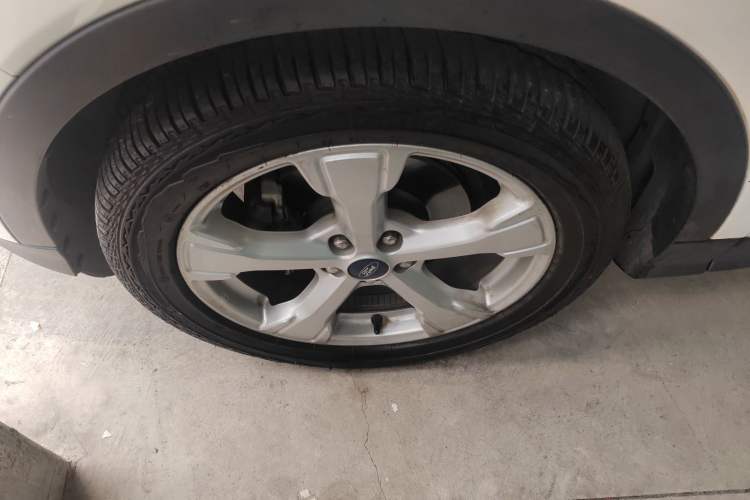 Used Ford Kuga 2018 EcoBoost 180 Two-Wheel-Drive Platinum Edition