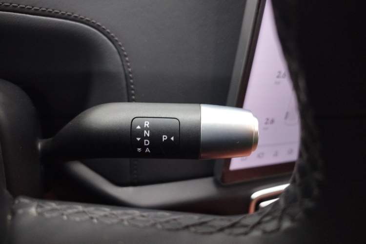 Used Li Auto L8 2023 Pro Model
