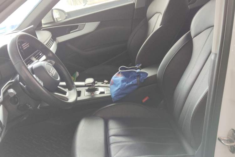 Used Audi A4L 2022 40 TFSI Fashion Dynamic Model