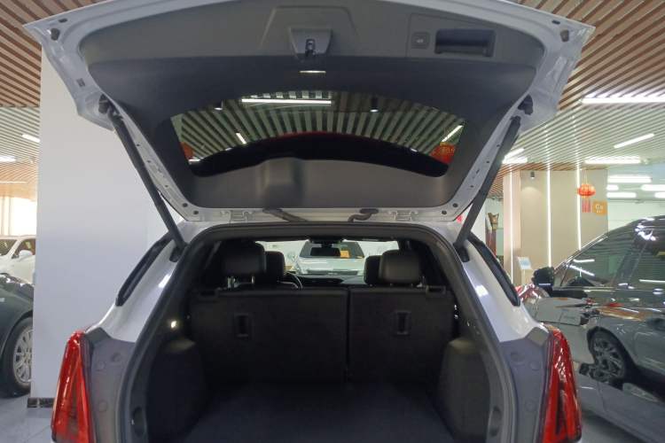 Used Cadillac XT5 2023 2.0T Two-Wheel-Drive Fashion Edition