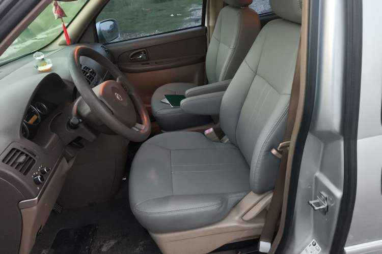 Used Buick GL8 2014 2.4L Classic Edition
