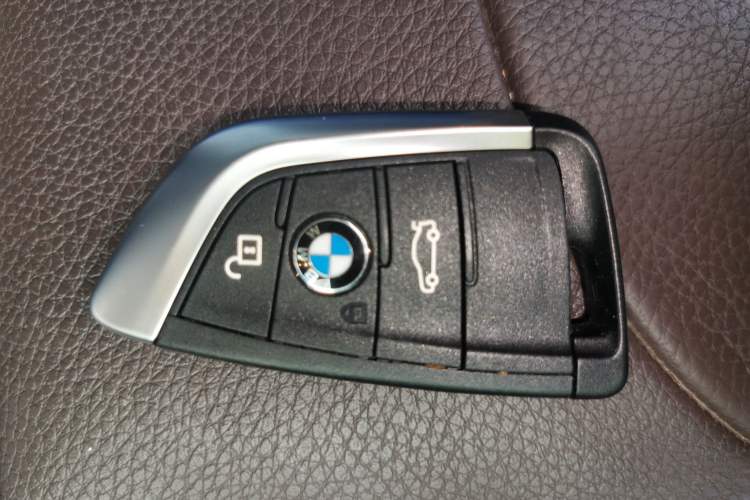 Used BMW X1 2019 xDrive20Li Luxury Model
