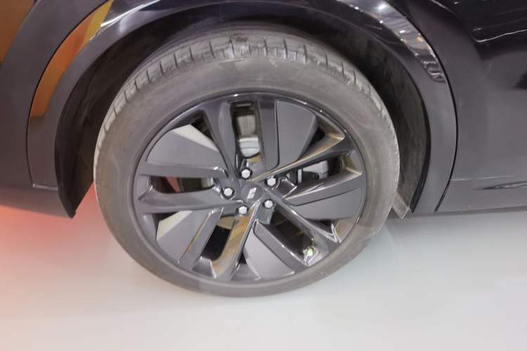 Used Li Auto L9 2022 Max model
