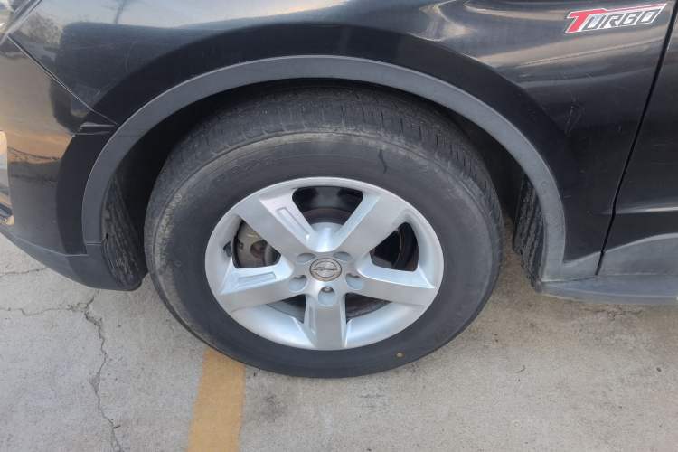 Used Zotye Domy X5 2015 1.5T CVT Landlord Edition China V Standard
