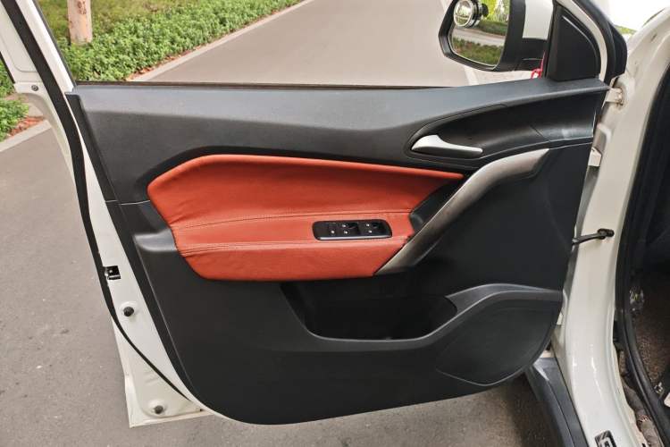 Used MG GS 2016 1.5TGI Manual Value Edition
