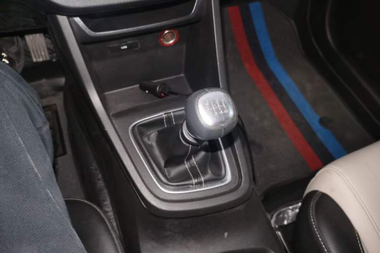 Used Baojun 360 2019 1.5L Manual Luxury Model China VI Standard