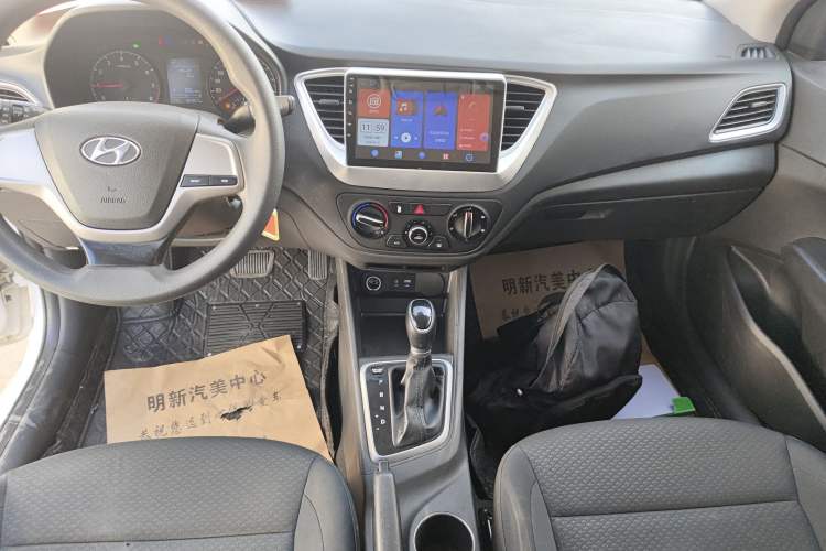 Used Hyundai Verna 2016 1.4L Automatic Cool Edition GLS
