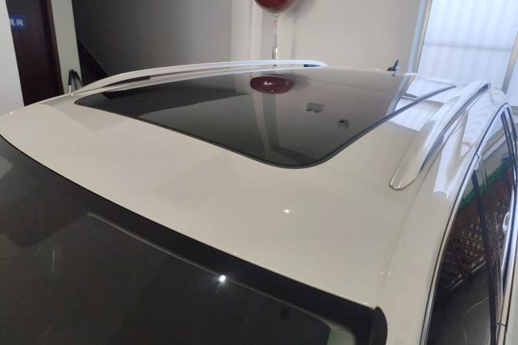 Used Volkswagen Tiguan L 2024 300TSI Automatic Two-Wheel Drive Smart Edition
