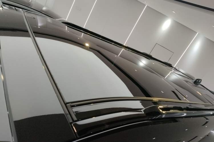 Used Land Rover Defender 2023 Facelift 110 3.0T P400 X-DYNAMIC HSE
