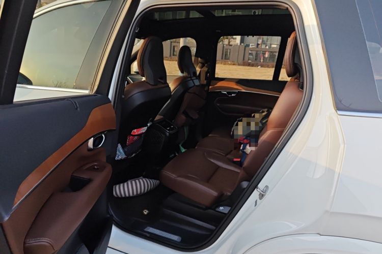 Used Volvo XC90 2023 B6 Zhiyi Luxury Edition 7-Seater