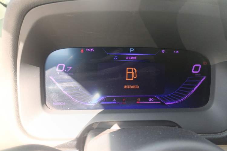 Used BYD Tang 2018 2.0T Automatic SmartConnect Luxury Version 7 Seats China V Standard
