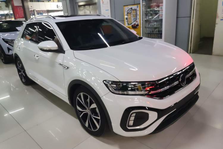 Used Volkswagen T-ROC 2023 300TSI DSG Two-Wheel-Drive Chen Guang Edition

