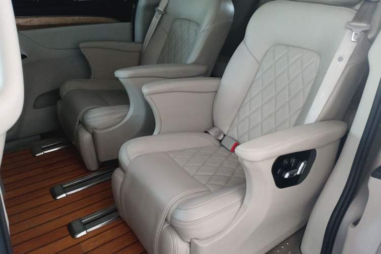 Used Buick GL8 2017 ES 28T Comfort Model China V Standard