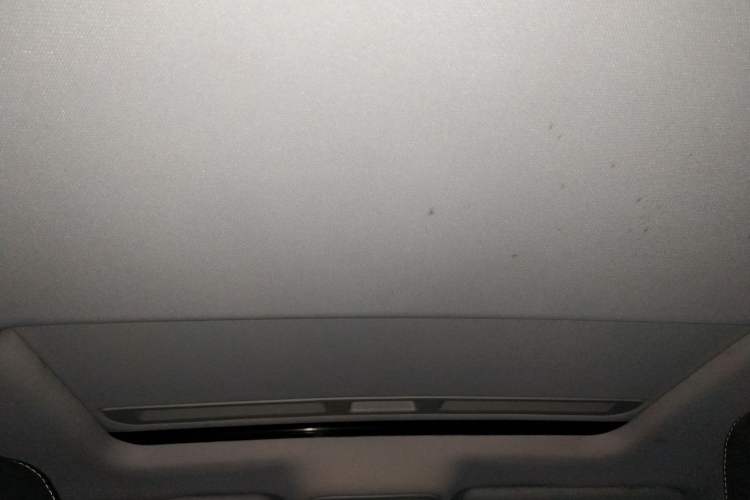 Used Roewe i6 2019 PLUS 1.6L Manual 4G Connect Flagship Deluxe Edition