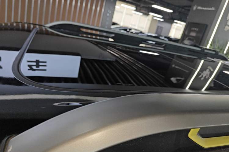 Used JETOUR Traveler 2023 2.0T Four-Wheel Drive Conqueror