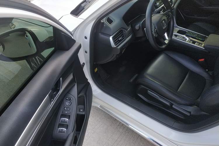 Used Honda Accord 2018 Rui·Hybrid 2.0L Rui Ku Edition China VI
