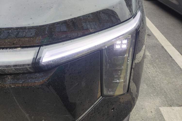 Used SAIC MAXUS Dajia 7 2024 Super Hybrid Ultra-Long Range Edition – Premium Version