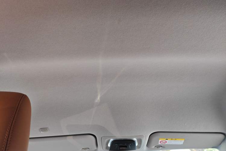 Used Toyota Corolla Cross 2023 2.0L Pioneer Edition
