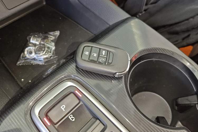 Used Honda Civic 2023 2.0L eHEV Pioneer Edition
