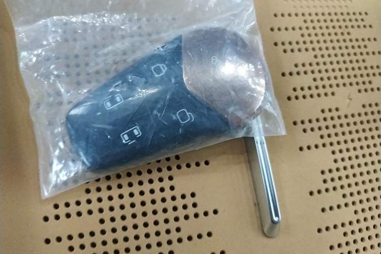 Used VOYAH Dream 2025 PHEV Four-Wheel-Drive Flagship Kunpeng Edition
