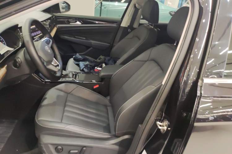 Used Volkswagen Passat New Energy 2022 430 PHEV Hybrid Business Edition
