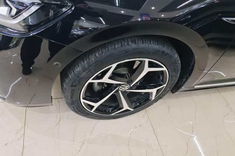 Used Volkswagen Passat 2023 Restyled 330TSI Starry Luxury Edition
