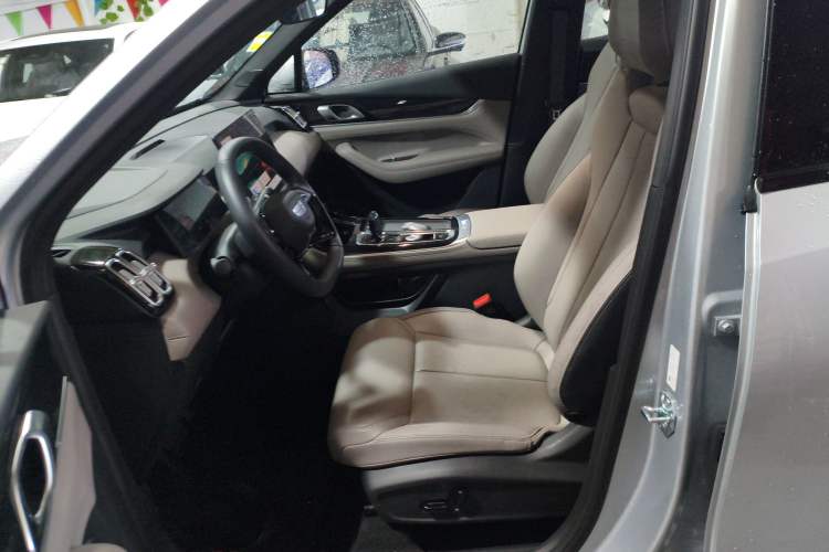 Used Geely Auto FX11 2025 4th Generation 1.5TD DCT – The Start
