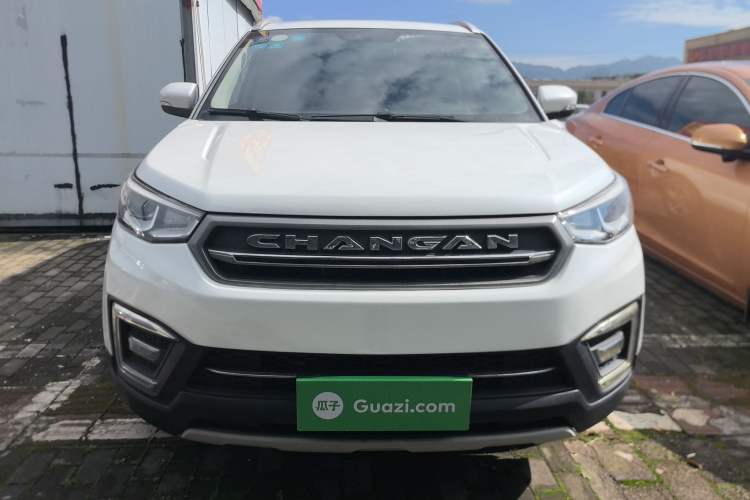 Used Changan CS55 2017 1.5T Manual Colorful Edition

