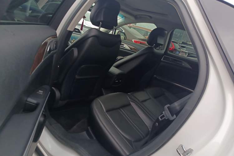 Used Lincoln MKZ 2014 2.0T Luxury Edition
