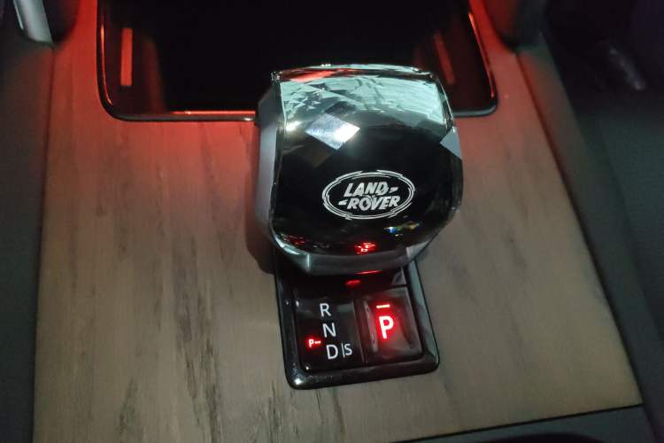 Used Land Rover Discovery Sport 2024 Performance Tech Edition
