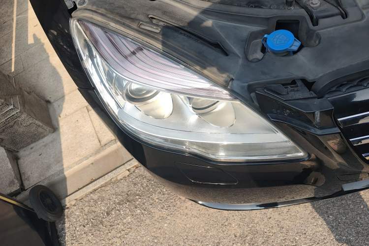 Used Mercedes-Benz R-Class 2014 R 400 4MATIC Business Model
