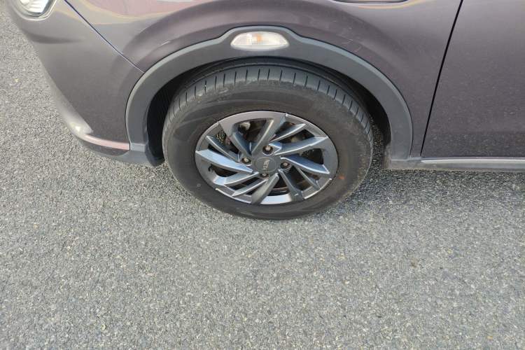 Used NETA V 2022 Chao 300 Lite Ternary Lithium