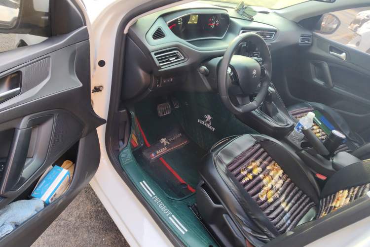 Used Peugeot 308 2016 1.6L Automatic Fashion Edition