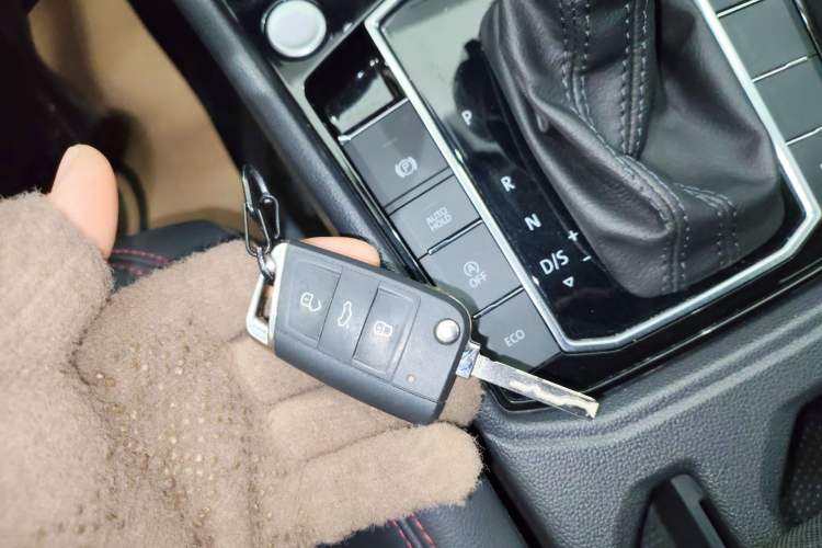 Used Volkswagen Lavida 2024 300TSI DSG Starry Sky Leading Edition
