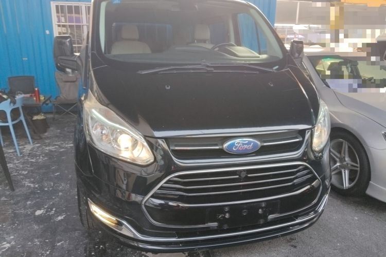 Used Ford Tourneo Custom 2016 2.0T Manual Elite Version
