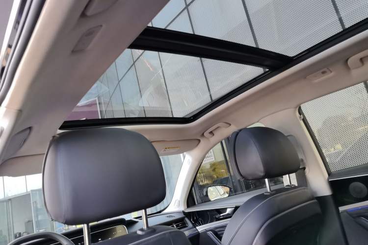 Used Hongqi HS5 2022 Revised Version 2.0T Smart Connect Flagship Edition