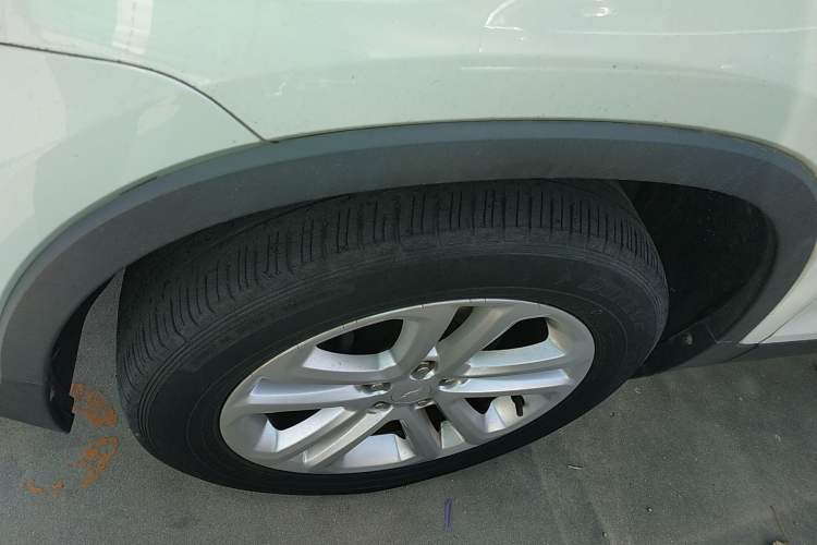 Used Chevrolet Trax 2016 1.4T Automatic Two-Wheel Drive Comfort Version with Sunroof
