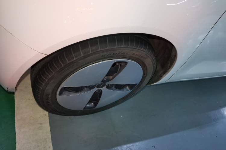 Used ORA Black Cat 2021 301 km Basic Version
